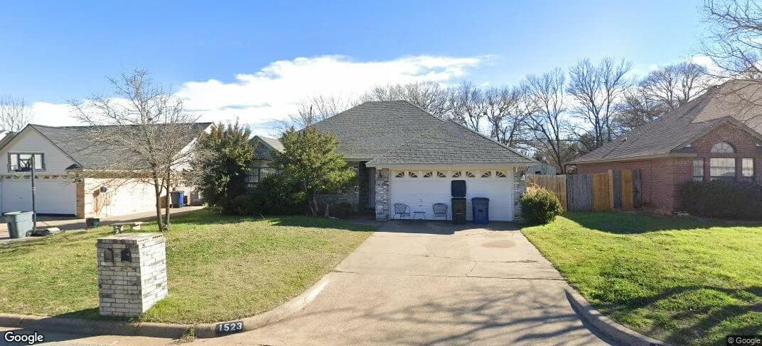 1523 Berry Patch Ln, Granbury, TX