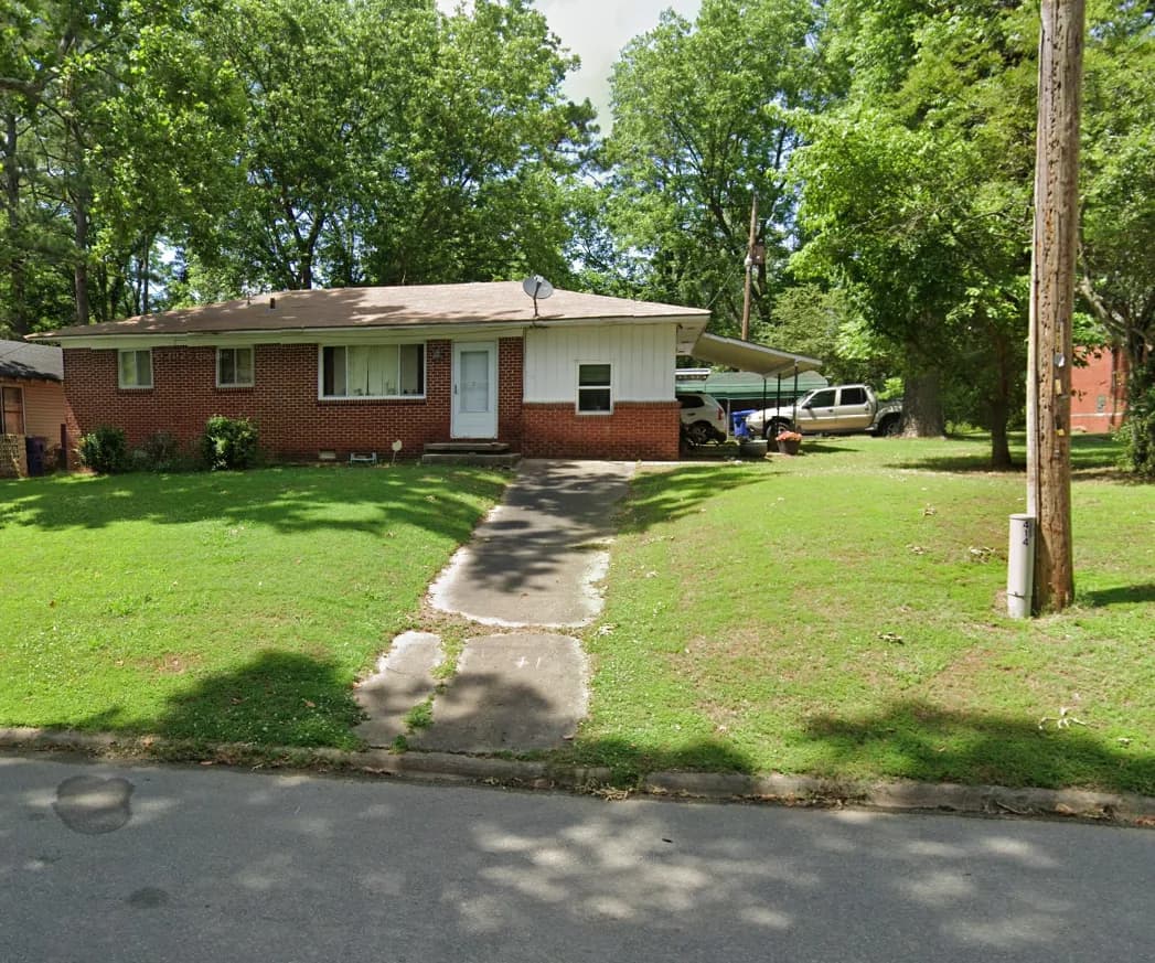 414 W Ash St, Brinkley, AR